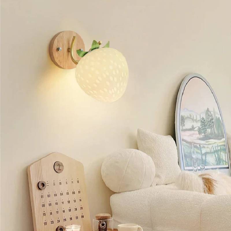 Adorable_Strawberry_Wall_Lamp_3