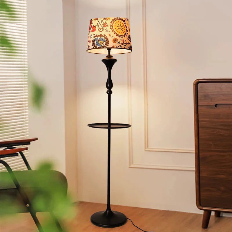 Aimanla_Floor_Lamp_02
