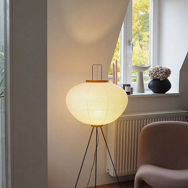 Akari 10A Floor Lamp 3