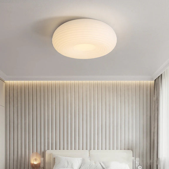 Apple_Grain_Ceiling_Lamp_1