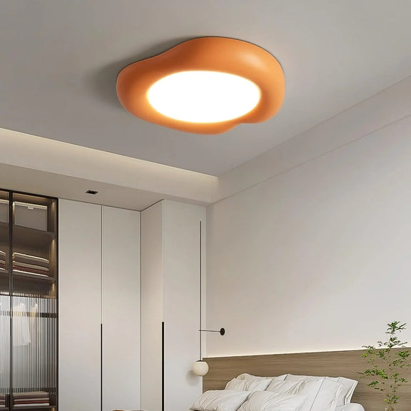 Apple_Shaped_Ceiling_Lamp_2