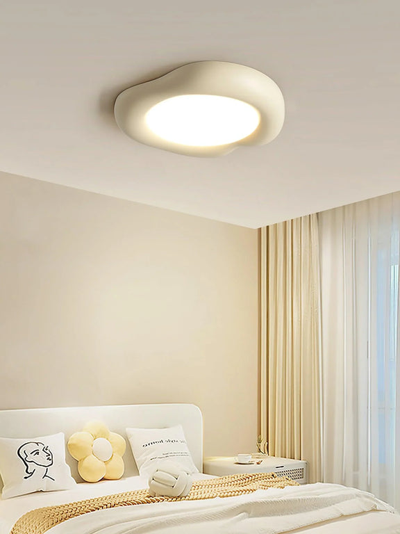 Apple_Shaped_Ceiling_Lamp_5