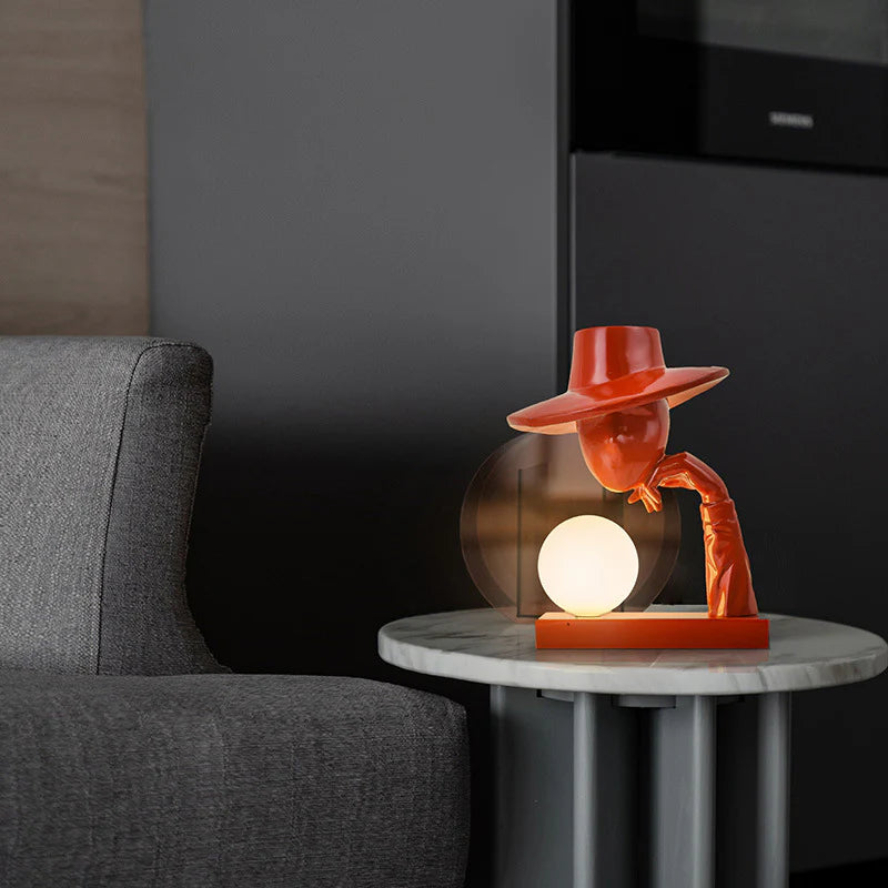 Art_Statue_Table_Lamp_06