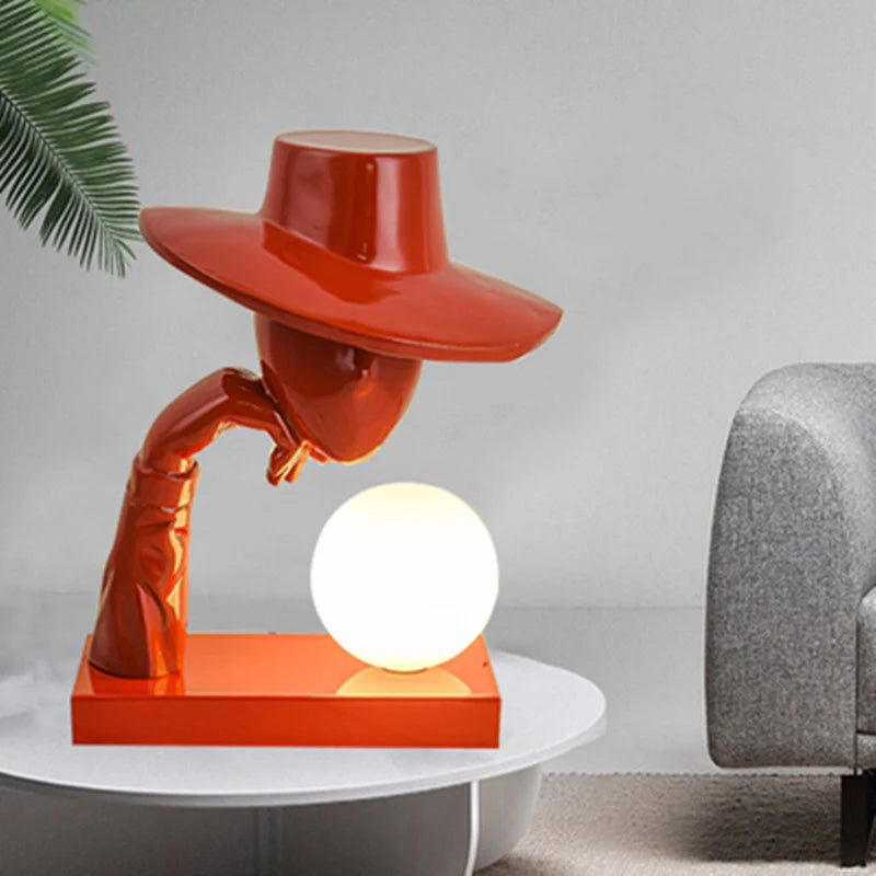 Art_Statue_Table_Lamp_09