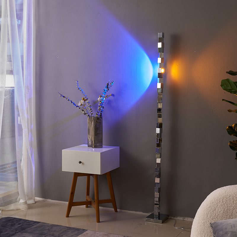 Artistic_Mosaic_Floor_Lamp_2