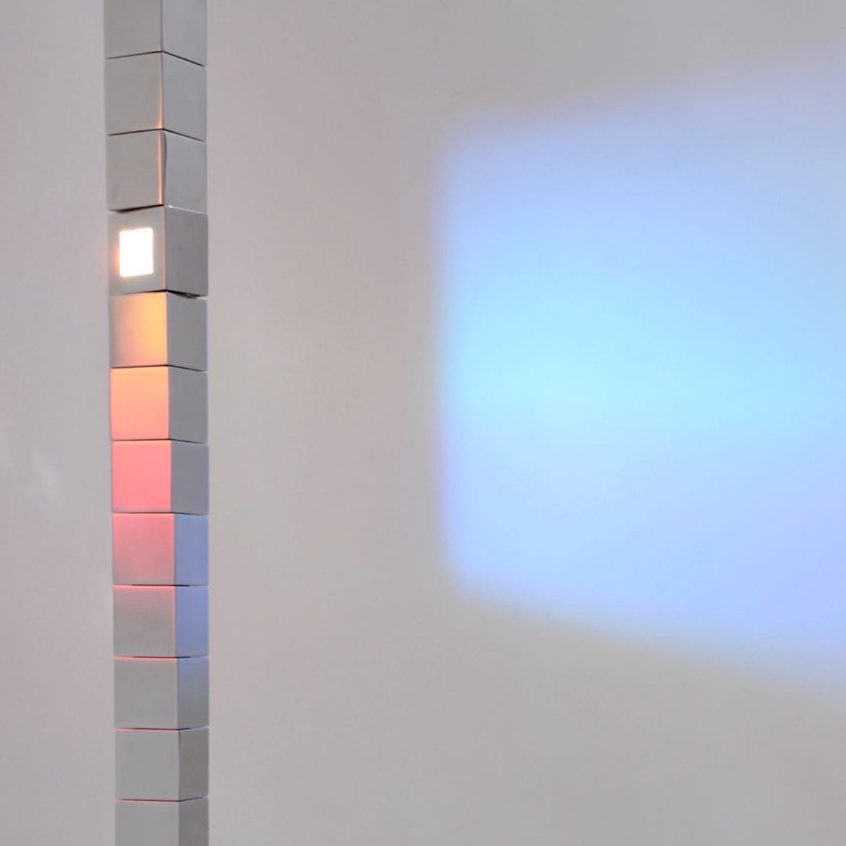 Artistic_Mosaic_Floor_Lamp_4