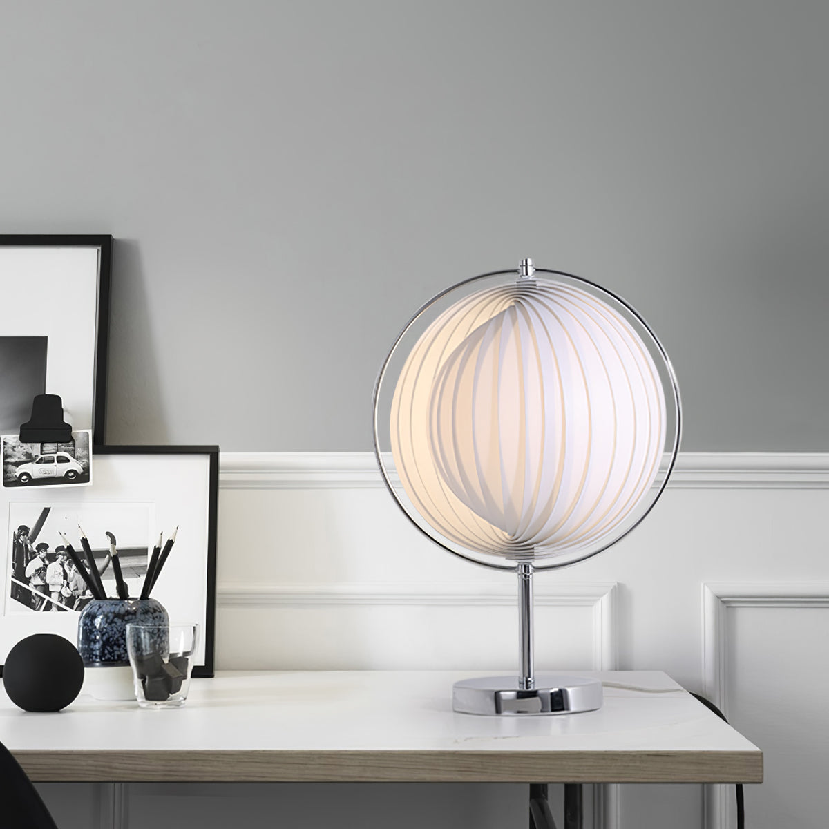 Artistic_Round_Ribbed_Table_Lamp_5