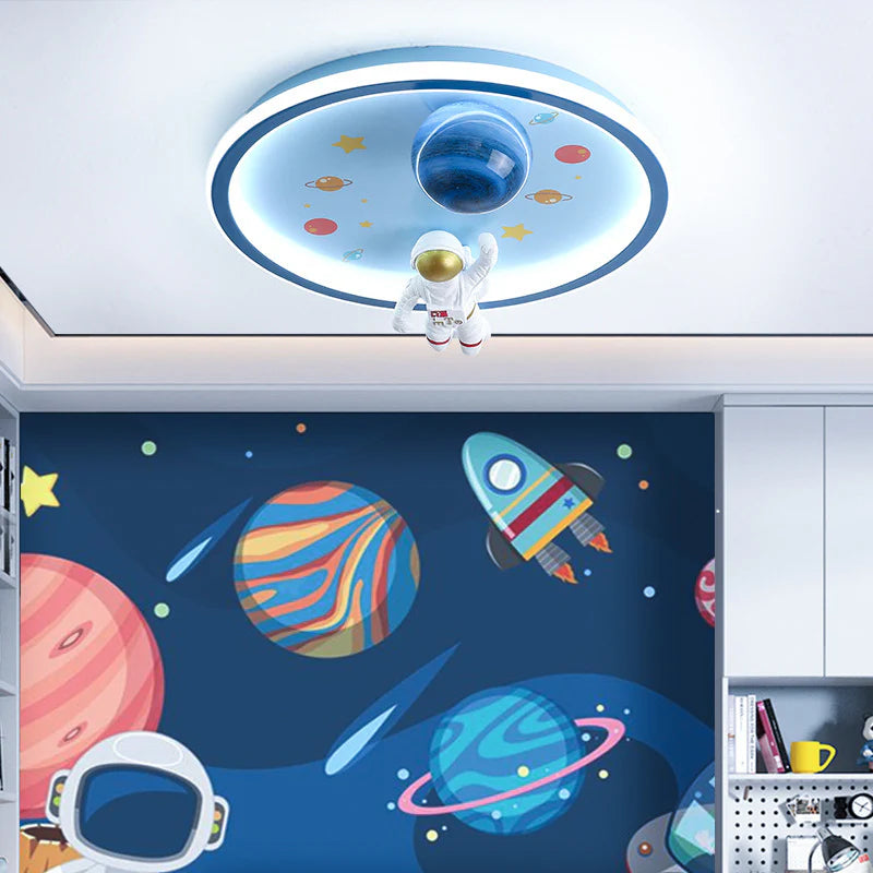 Astronaut_Planet_Ceiling_Lamp_3