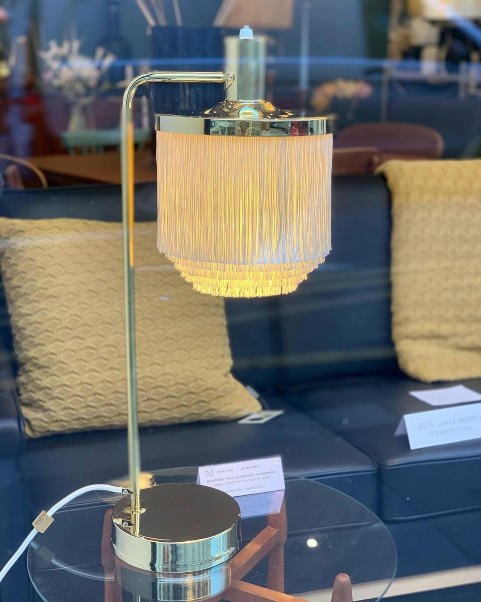 Aurora_Tassel_Glow_Table_Lamp_10