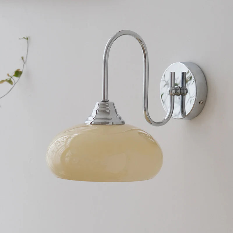 Bauhaus_Curved_Pole_Wall_Lamp_6