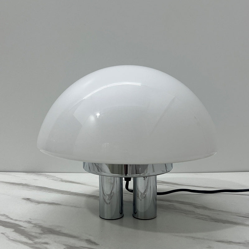 Bauhaus_Glass_Table_Lamp_06