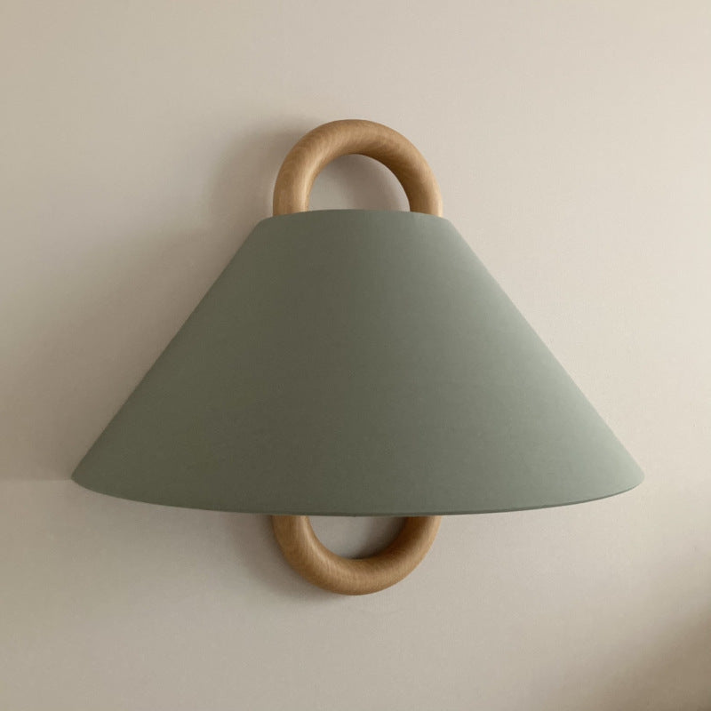 Beech_Solid_Wood_Wall_Lamp_03