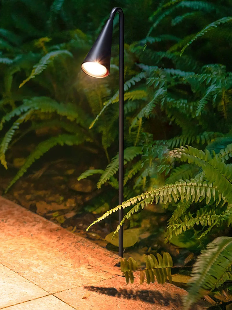 Bellflower_Outdoor_Floor_Lamp_3