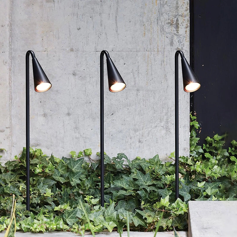 Bellflower_Outdoor_Floor_Lamp_4
