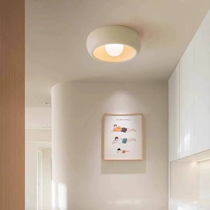 Bowl_Shaped_Ceiling_Lamp_3