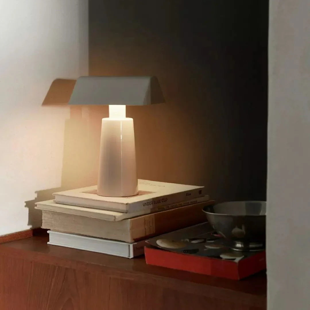 Caret_Portable_Table_Lamp_3