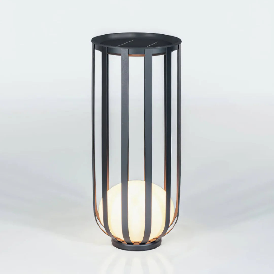 Caro_Garden_Outdoor_Lamp_02