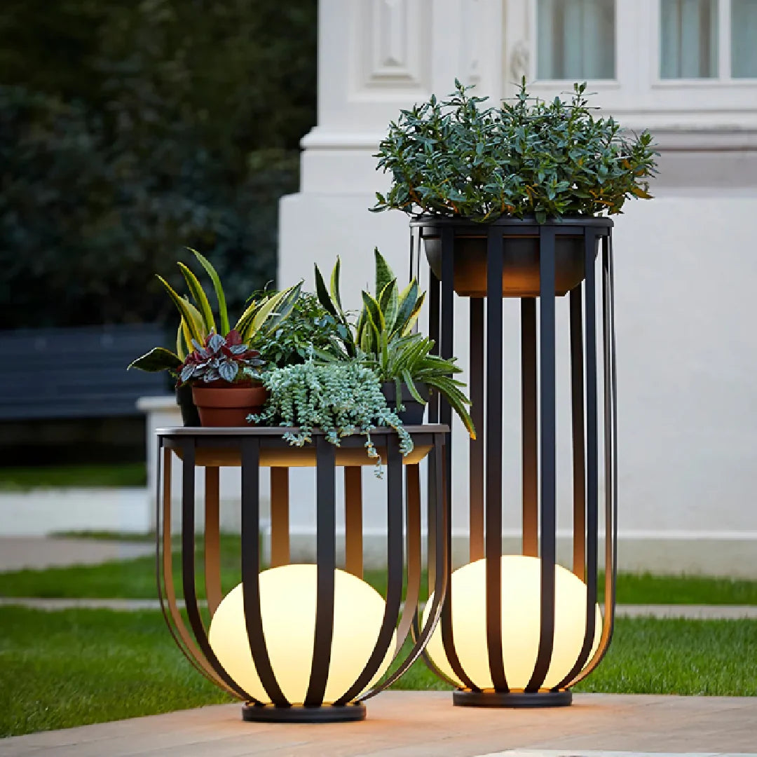 Caro_Garden_Outdoor_Lamp_03