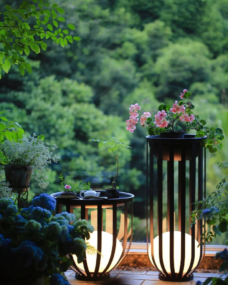 Caro_Garden_Outdoor_Lamp_06