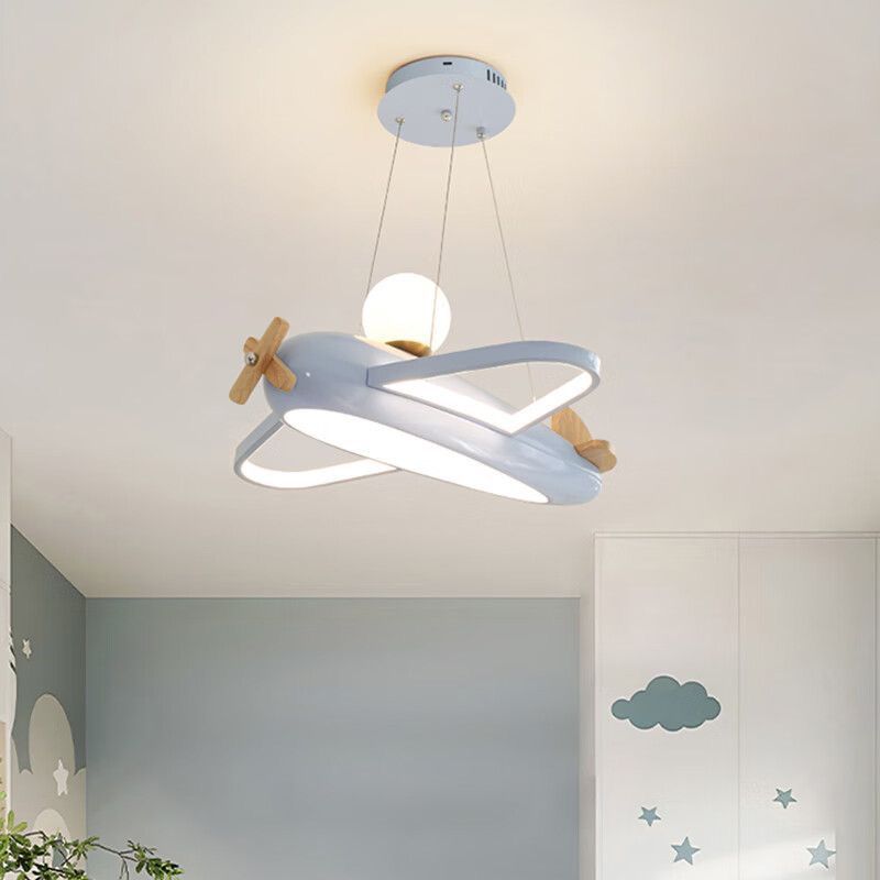 Cartoon_Airplane_Chandelier_03