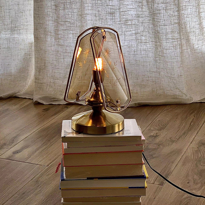 Carved_Glass_Table_Lamp_07