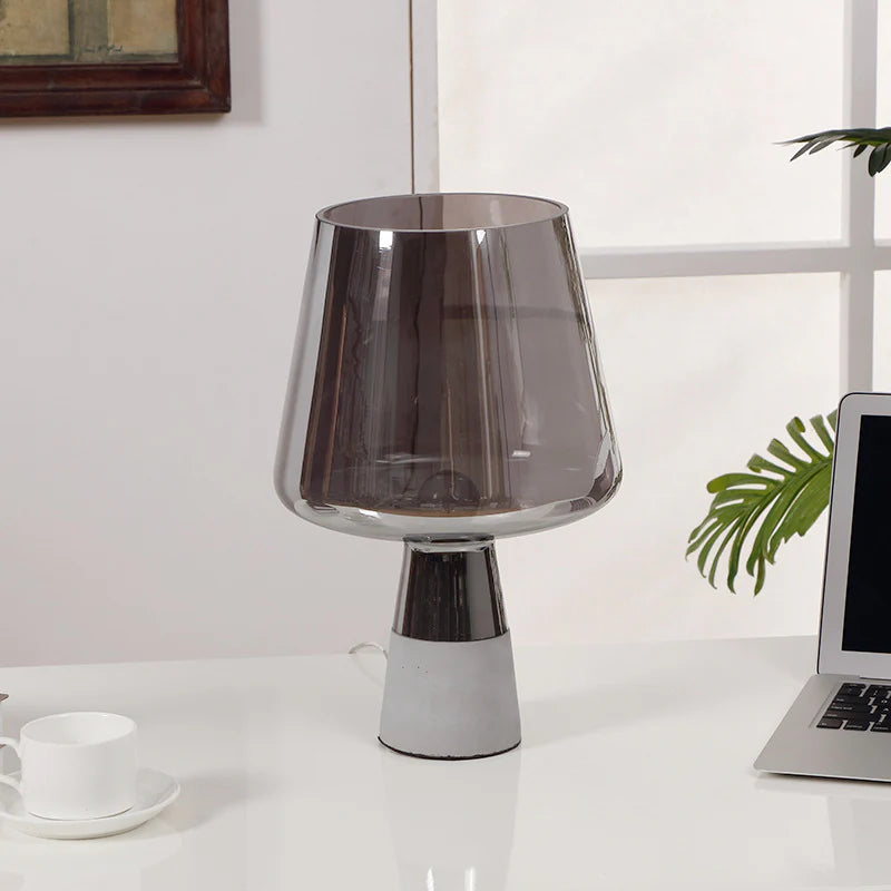 Cement_Glass_Table_Lamp_03