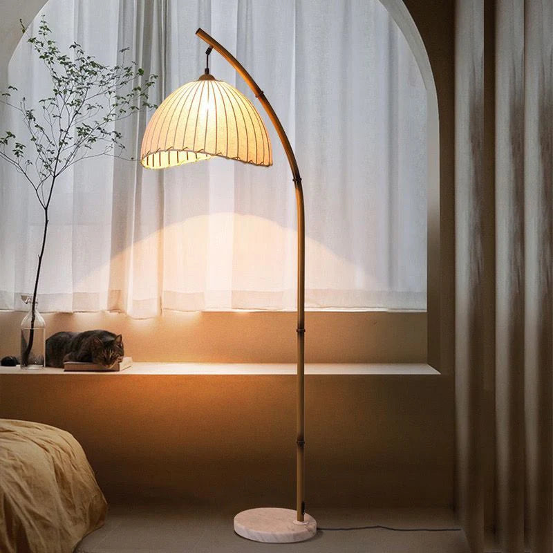Classic_Bamboo_Floor_Lamp_1