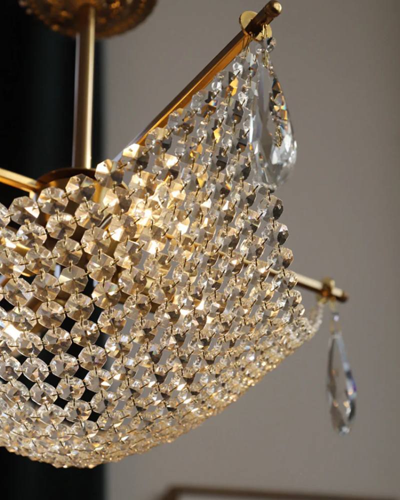Corona_Chandelier_05
