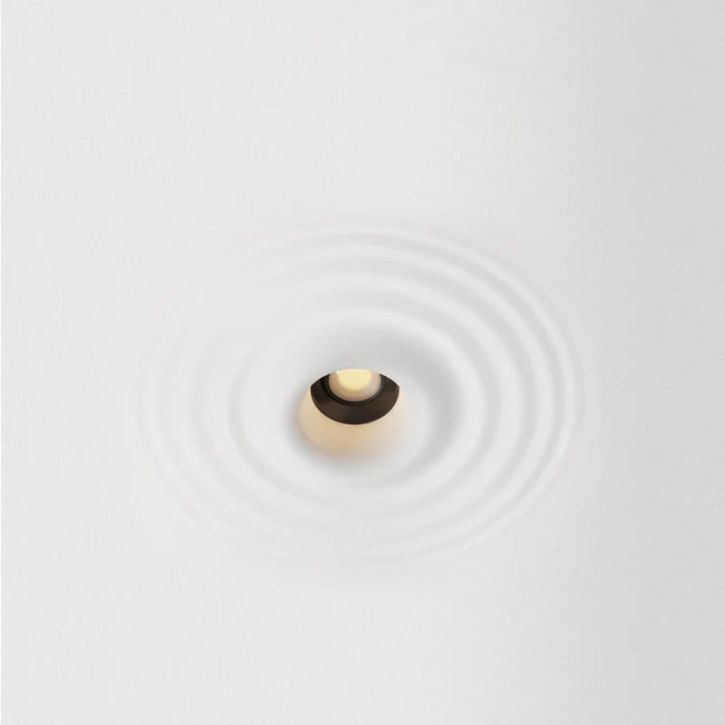 Corrugated_Plaster_Ceiling_Lamp_09