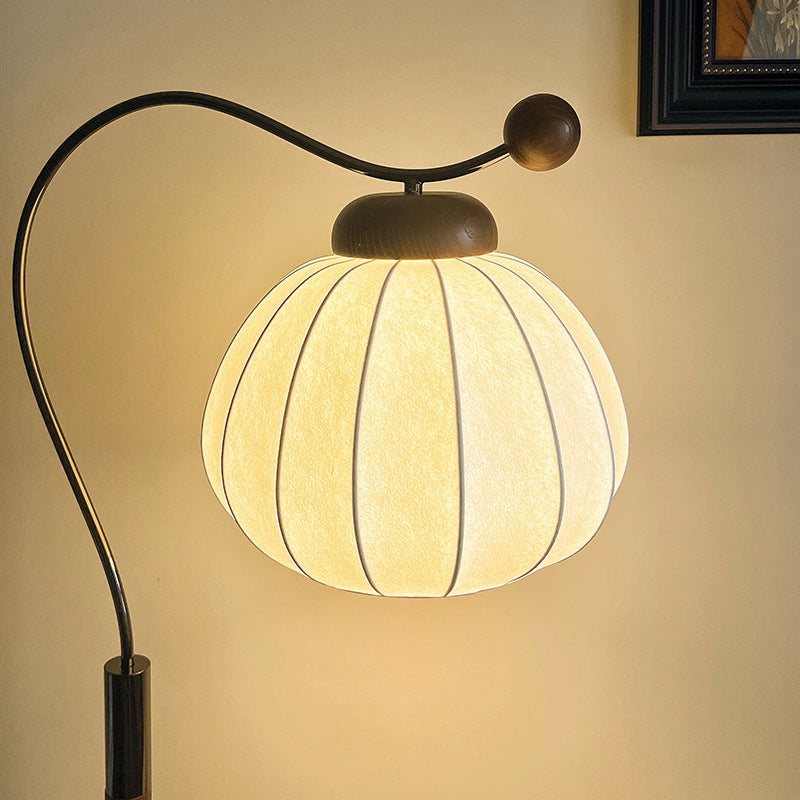 Corvia_Floor_Lamp_08