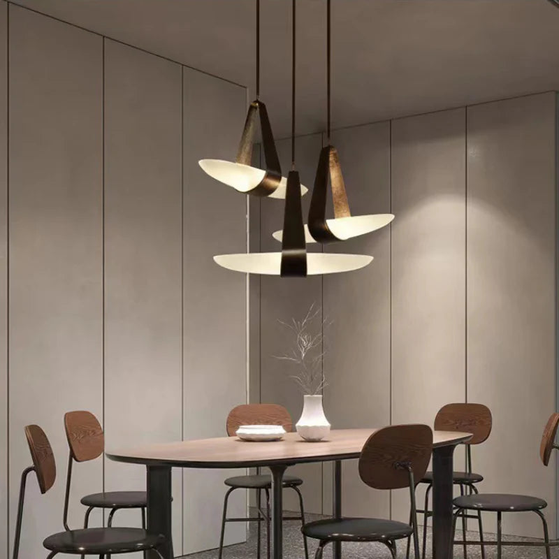 Crafted_Leather_Pendant_Lamp_5