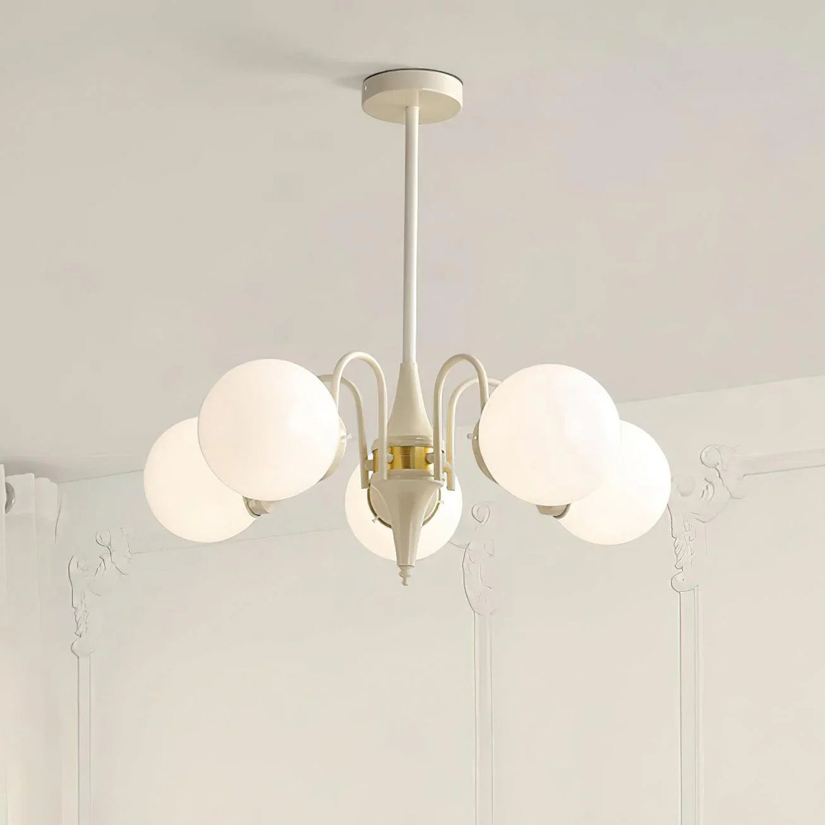 Cream_Ball_Chandelier_05