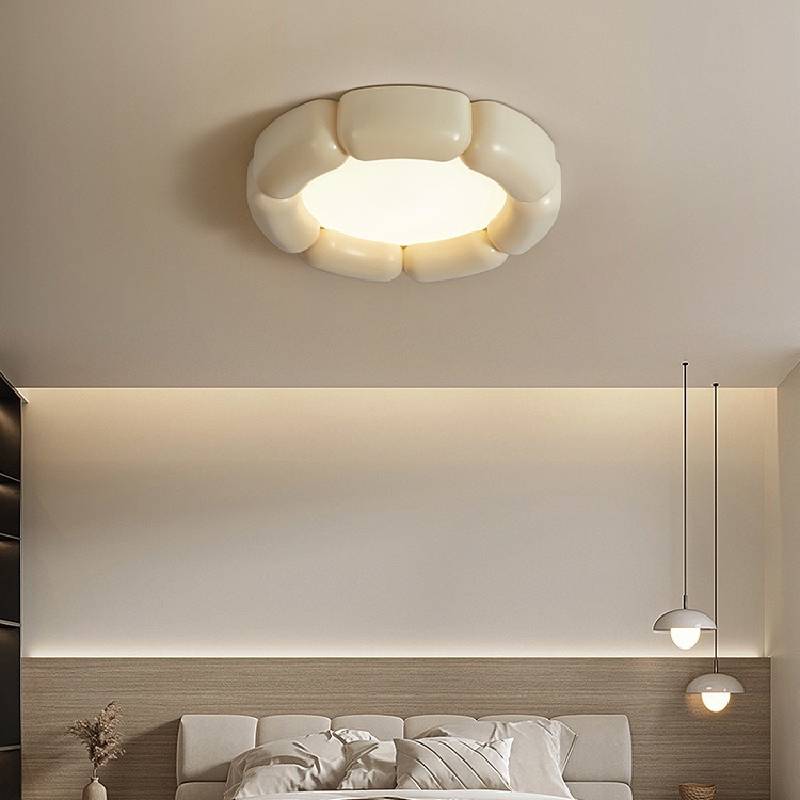 Cream_Flower_Ceiling_Lamp_1