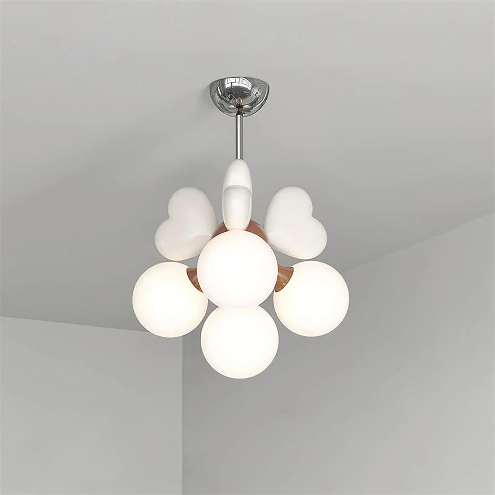 Cream_Heart_Chandelier_04