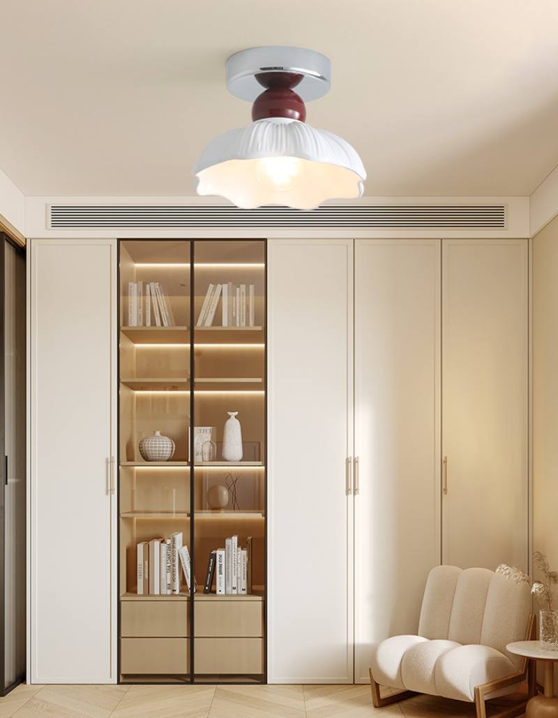 Creamy_Bloom_Ceiling_Lamp_01