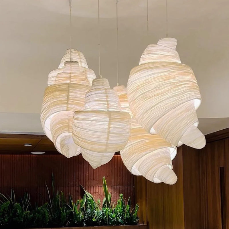 Creative_Croissant_Pendant_Lamp_03