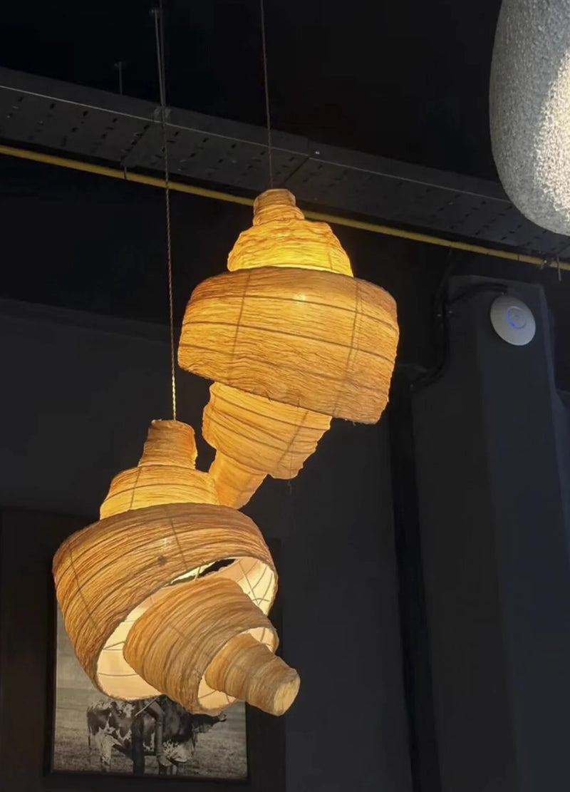 Creative_Croissant_Pendant_Lamp_09