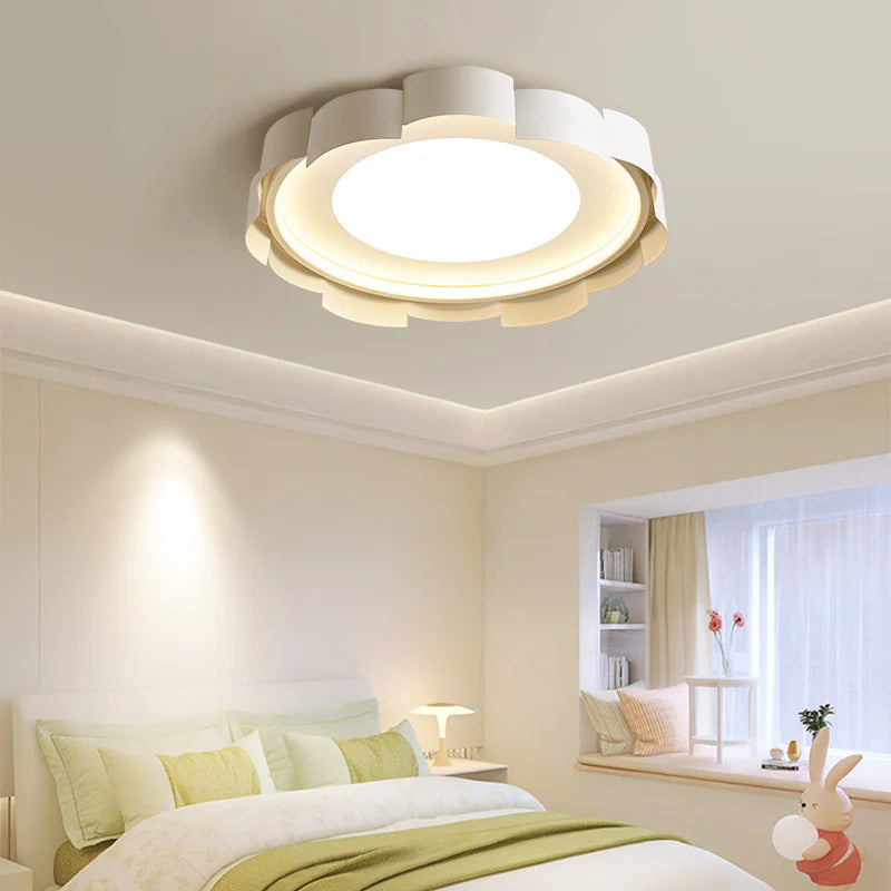 Creative_Flower_Ceiling_Lamp_1