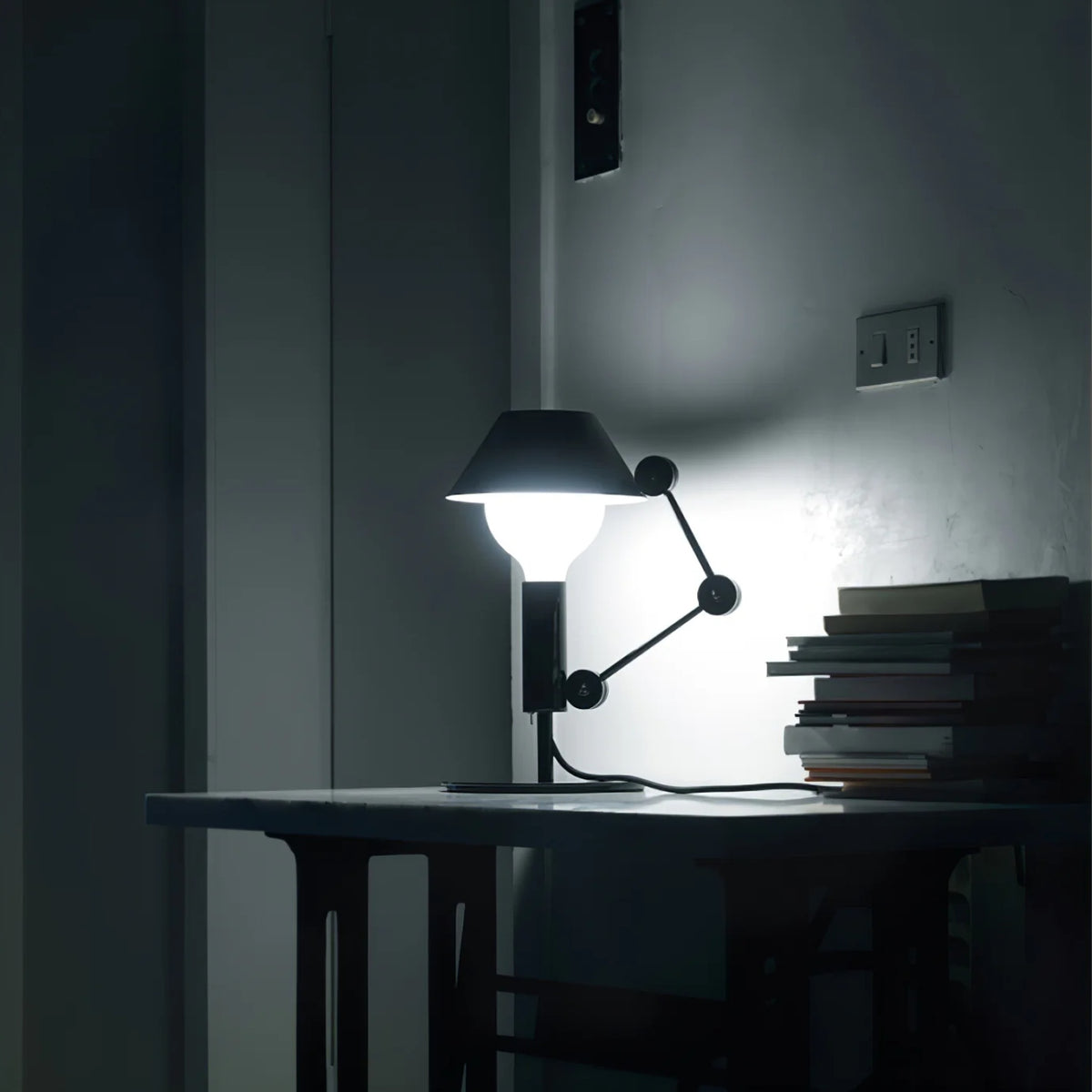 Creative_Hat_Tanle_Lamp_09