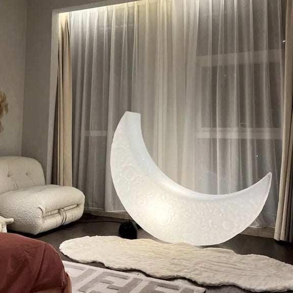 Crescent Floor Lamp 3