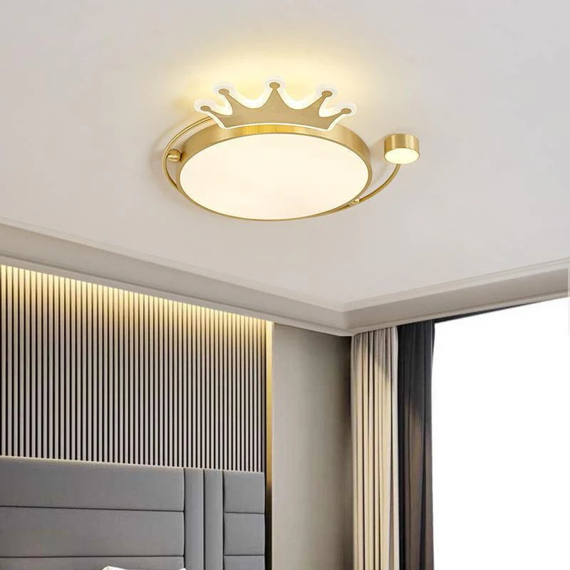 Crown_Ceiling_Lamp_3