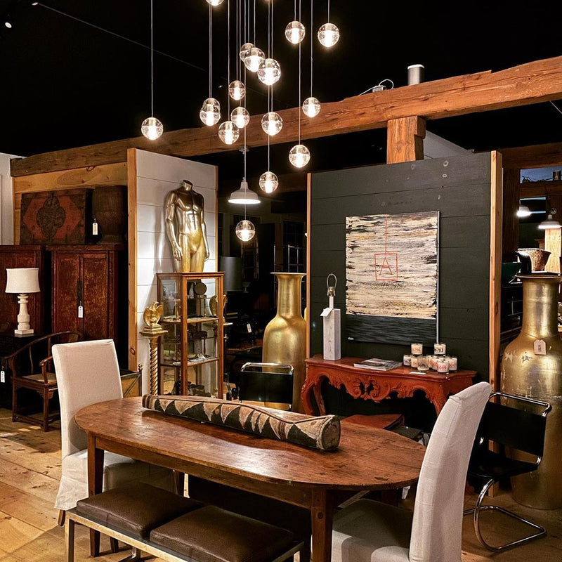 Crystal_Ball_Chandelier_02