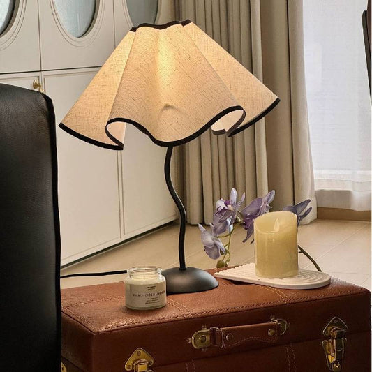 Curve_Table_Lamp_2