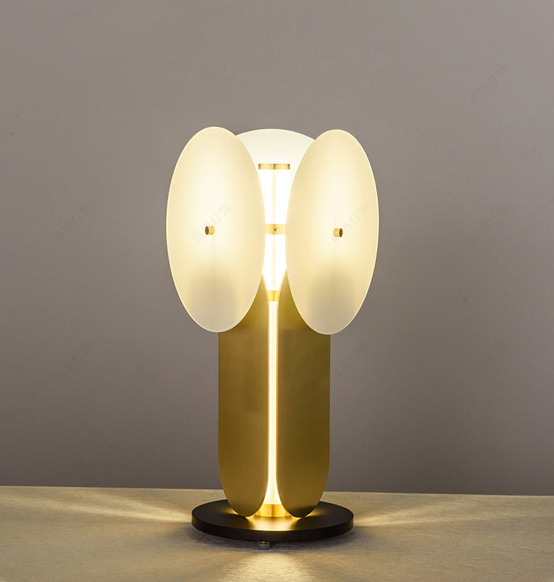 Curved_Modern_Table_Lamp_7