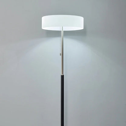 Derkley_Floor_Lamp_04