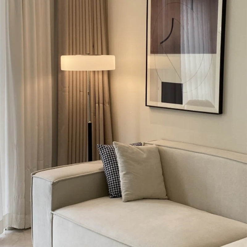 Derkley_Floor_Lamp_05