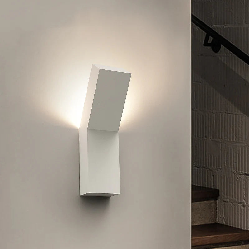 Eared_Plaster_Wall_Lamp_1