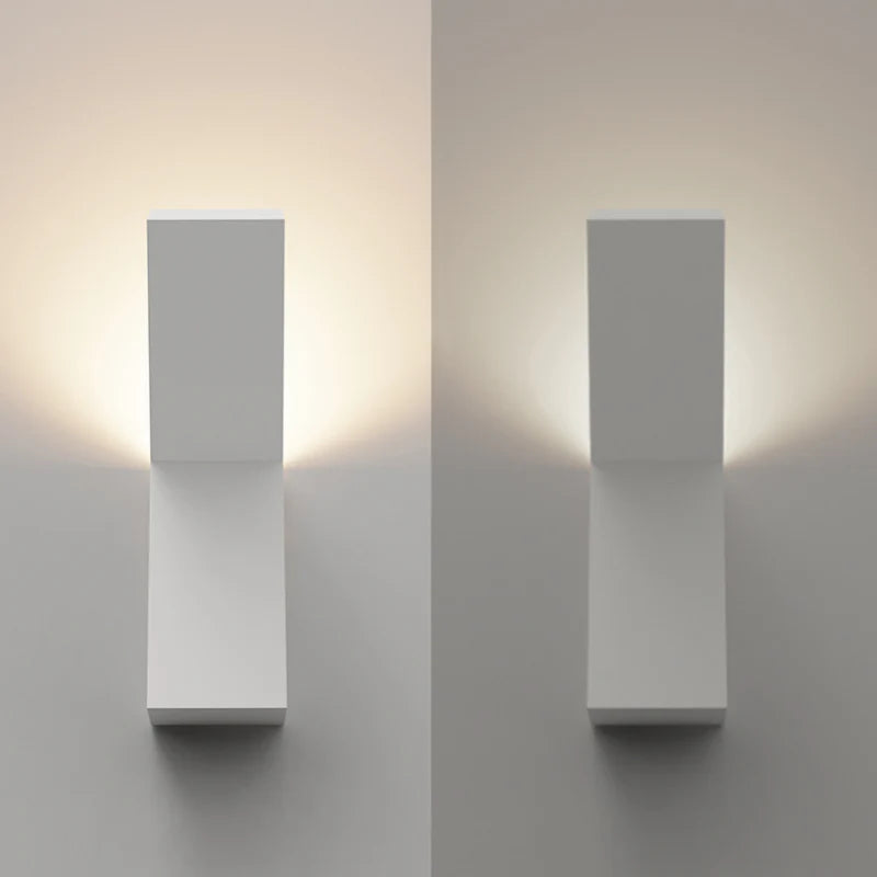 Eared_Plaster_Wall_Lamp_2