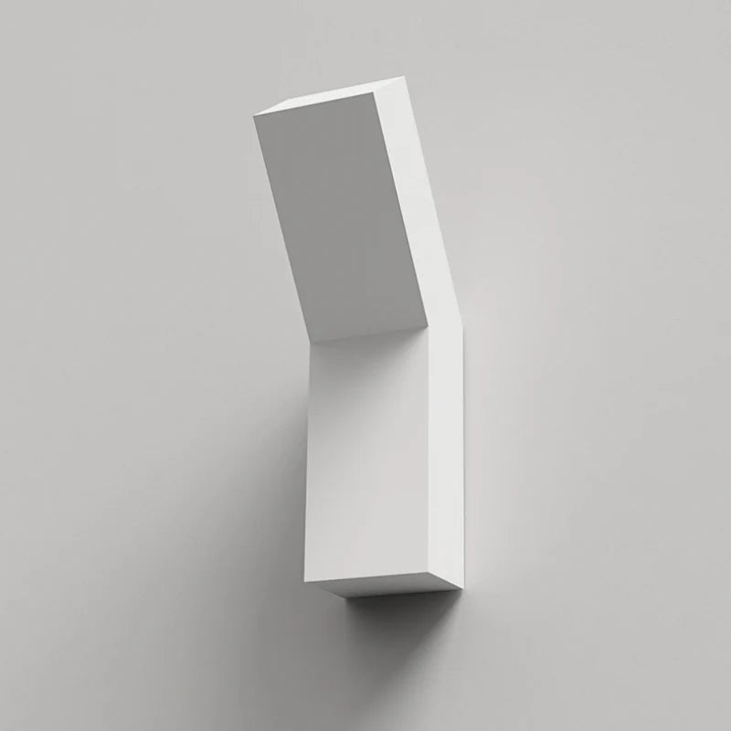 Eared_Plaster_Wall_Lamp_3