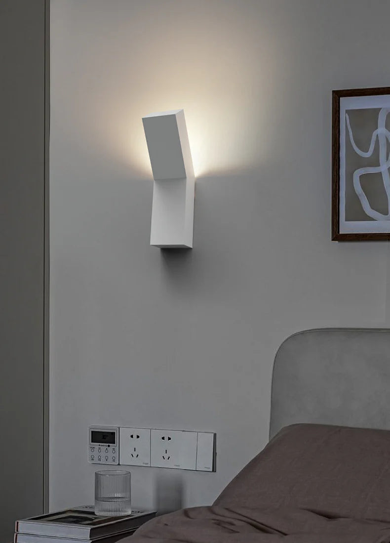 Eared_Plaster_Wall_Lamp_6